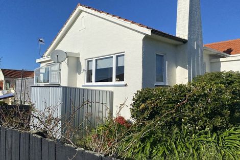 Photo of property in 1/72 Nile Road, Milford, Auckland, 0620