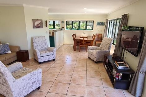 Photo of property in 113 Ake Ake Avenue, Matarangi, Whitianga, 3592