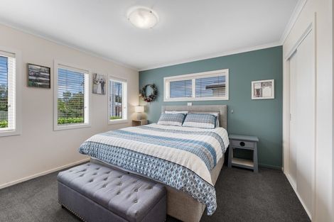 Photo of property in 23 Bowen Street, Woodville, 4920