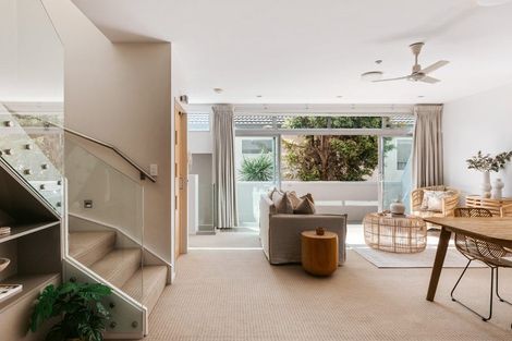 Photo of property in 4/35 Victoria Road, Mount Maunganui, 3116