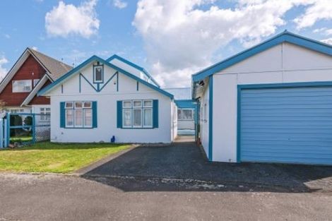 Photo of property in 10 Jensen Street, Hokowhitu, Palmerston North, 4410