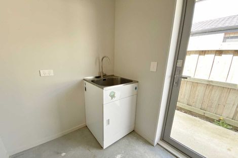 Photo of property in 11 Fairbairn Close, Halswell, Christchurch, 8025