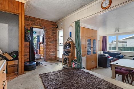 Photo of property in 15 Norman Street, Nawton, Hamilton, 3200