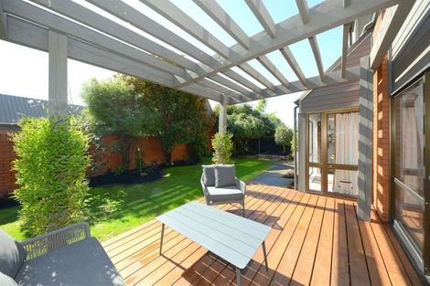 Photo of property in 1/10 Glenburn Place, Avonhead, Christchurch, 8042