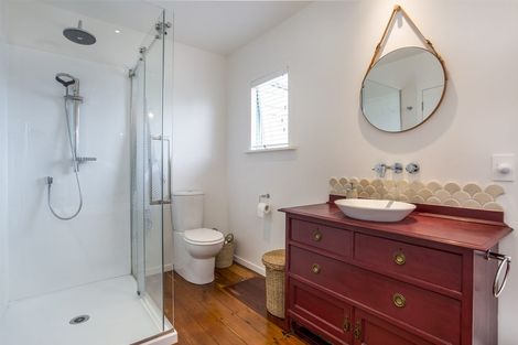 Photo of property in 60 Mclarin Road, Glenbrook, Waiuku, 2681