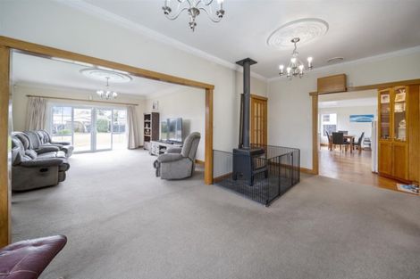 Photo of property in 4 Grant Vc Street, Hawera, 4610