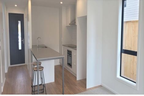 Photo of property in 11/27 Main Road, Wainuiomata, Lower Hutt, 5014