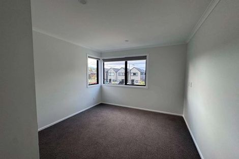 Photo of property in 10 Betty Boyes Street, Wallaceville, Upper Hutt, 5018