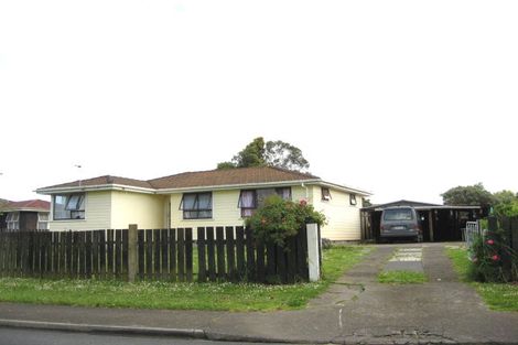Photo of property in 132 Chichester Drive, Rosehill, Papakura, 2113