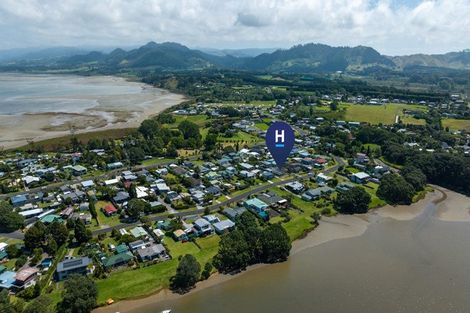 Photo of property in 29 Roretana Drive, Athenree, Katikati, 3177