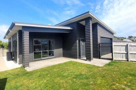 Photo of property in 12 Mo Street, Camborne, Porirua, 5026