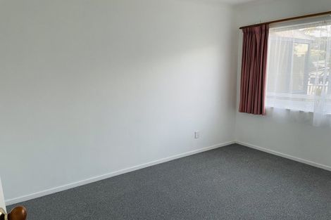 Photo of property in 1/122 Archers Road, Glenfield, Auckland, 0629