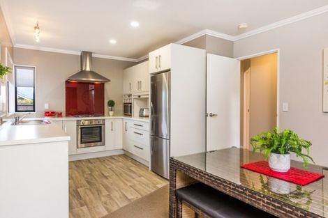 Photo of property in 28 Whetu Place, Nukuhau, Taupo, 3330