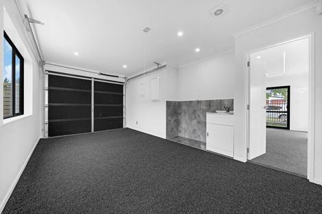 Photo of property in 16 Henwood Road, Mangere East, Auckland, 2024