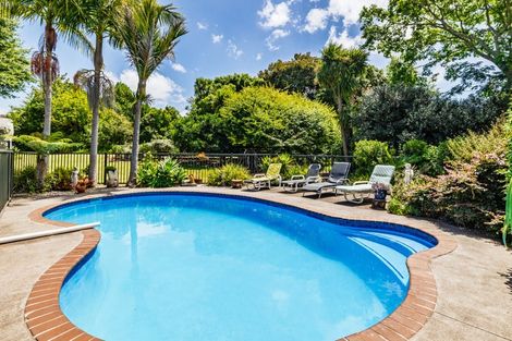 Photo of property in 90 Kemp Road, Kerikeri, 0230