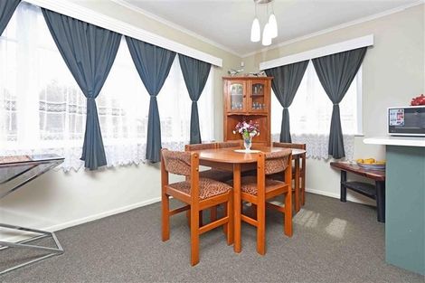 Photo of property in 1/2 Barrie Avenue, Papatoetoe, Auckland, 2025