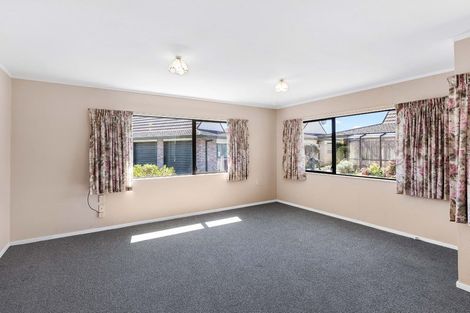 Photo of property in Rimu Village, 17/72 Rimu Road, Raumati Beach, Paraparaumu, 5032