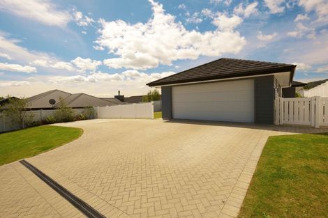 Photo of property in 3 Korokia Way, Richmond Heights, Taupo, 3330