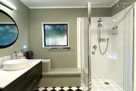 Photo of property in 1 Ruamoana Place, Omokoroa, 3114