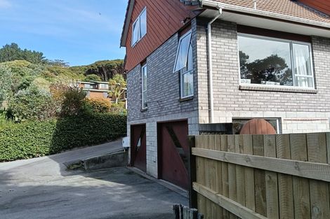 Photo of property in 16 Furneaux Grove, Whitby, Porirua, 5024