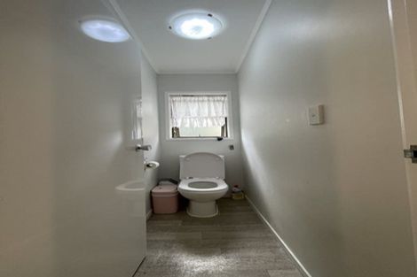 Photo of property in 7 Hamblyn Place, Ranui, Auckland, 0612