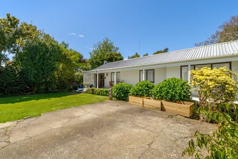 Photo of property in 47 Waikite Road, Welcome Bay, Tauranga, 3112