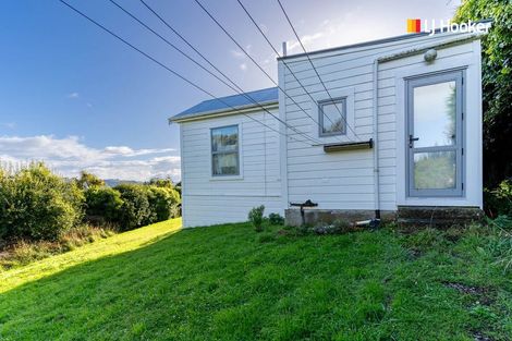 Photo of property in 22 Moerangi Street, Broad Bay, Dunedin, 9014
