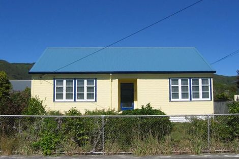 Photo of property in 28 Rata Street, Naenae, Lower Hutt, 5011