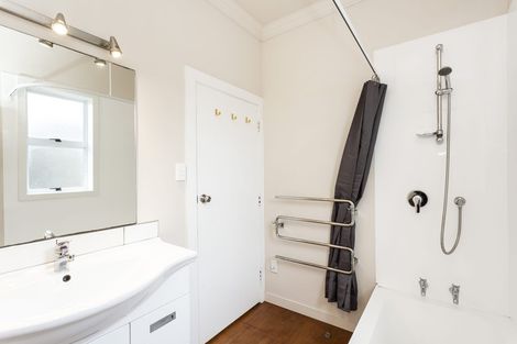 Photo of property in 40a Crosby Street, Mornington, Dunedin, 9011