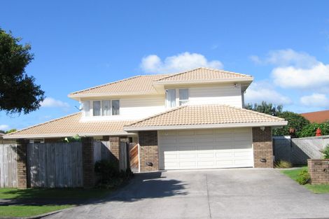 Photo of property in 12 Driscoll Place, Farm Cove, Auckland, 2010