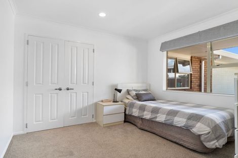 Photo of property in 6 Madeira Close, Papamoa Beach, Papamoa, 3118