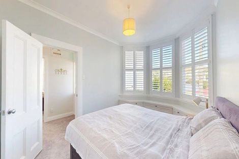 Photo of property in 32 Medway Street, Island Bay, Wellington, 6023