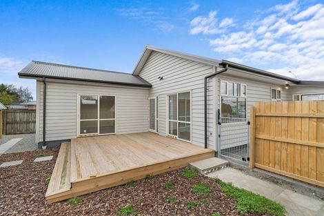 Photo of property in 1/28 Northcote Road, Northcote, Christchurch, 8052
