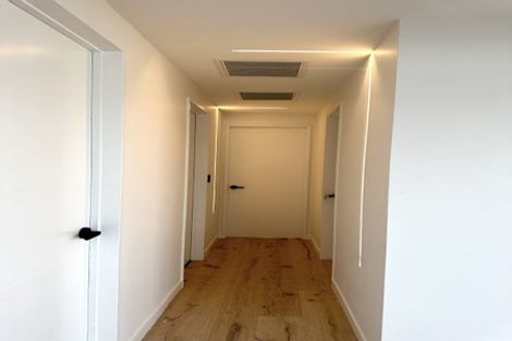 Photo of property in 1/45 Rothesay Bay Road, Rothesay Bay, Auckland, 0630