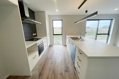 Photo of property in 28b Hilton Drive, Amberley, 7410