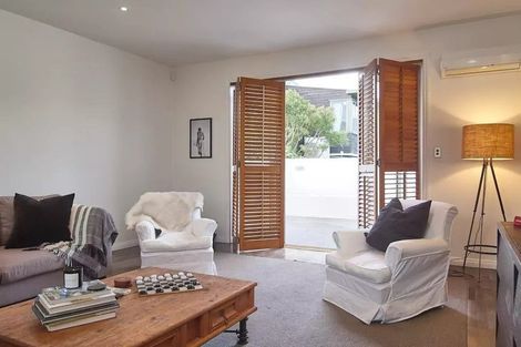 Photo of property in 6 Cheltenham Street, Merivale, Christchurch, 8014