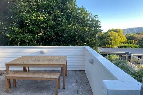 Photo of property in 6 Glentui Grove, Khandallah, Wellington, 6035