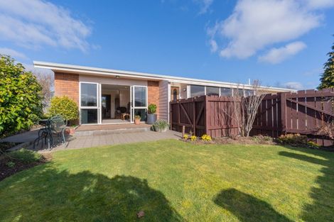 Photo of property in 2 Bowen Street, Te Anau, 9600