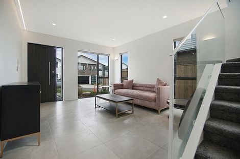 Photo of property in 14 Paripari Street, Flat Bush, Auckland, 2019