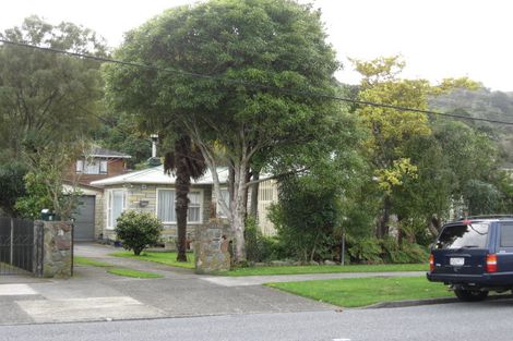 Photo of property in 3a Horoeka Street, Stokes Valley, Lower Hutt, 5019