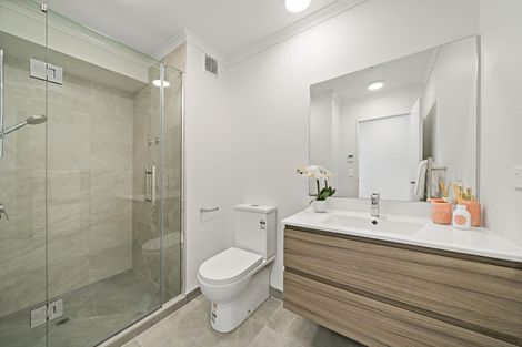 Photo of property in 19 Ti Kouka Lane, Sandringham, Auckland, 1025