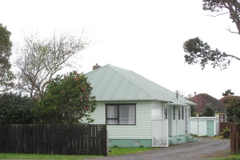 Photo of property in 76 Cracroft Street, Waitara, 4320