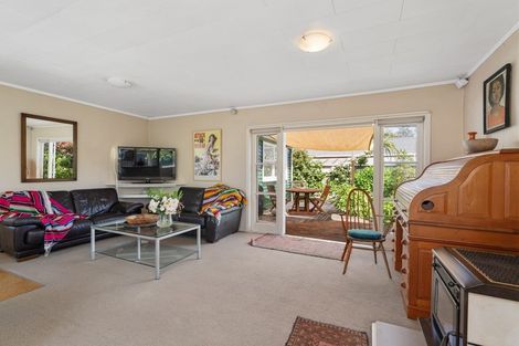 Photo of property in 103 Atkinson Avenue, Otaki Beach, Otaki, 5512