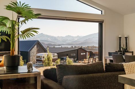 Photo of property in 9 Mcneil Crescent, Wanaka, 9305