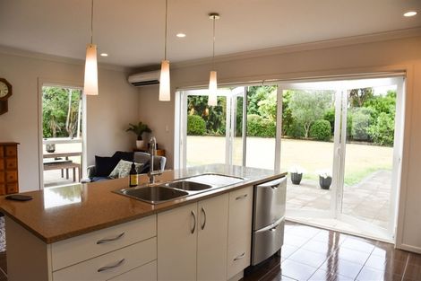 Photo of property in 40 Edkins Road, Kerikeri, 0230