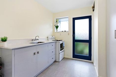 Photo of property in 2/45 Gresford Street, Edgeware, Christchurch, 8013