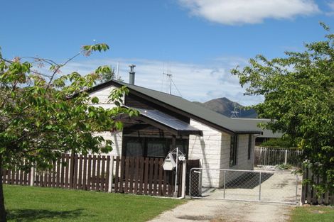 Photo of property in 11 Leamington Street, Hanmer Springs, 7334