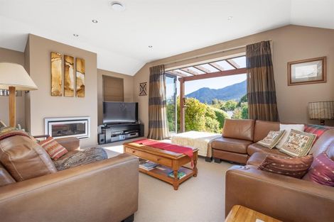 Photo of property in 4 Mary Lane, Lake Hawea, Wanaka, 9382