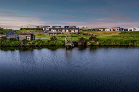 Photo of property in 21 Rosemount Road, Waverley, 4591