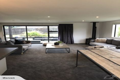 Photo of property in 122 Rob Roy Lane, Wanaka, 9305